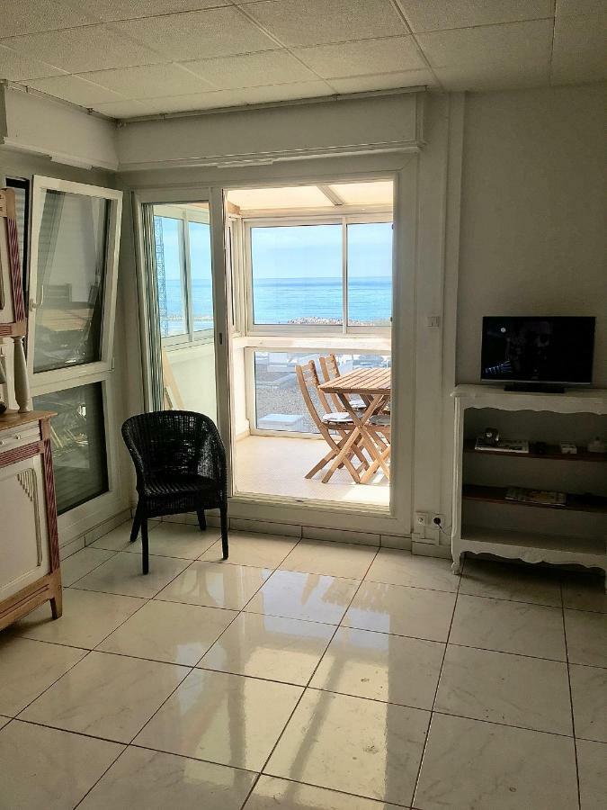 P1 Vue Mer 1ère ligne 33M2 pour 4 pers + véranda + parking La Grande-Motte Exterior foto